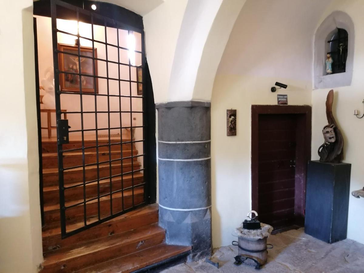 Gothic House Apartments Kremnica Eksteriør bilde